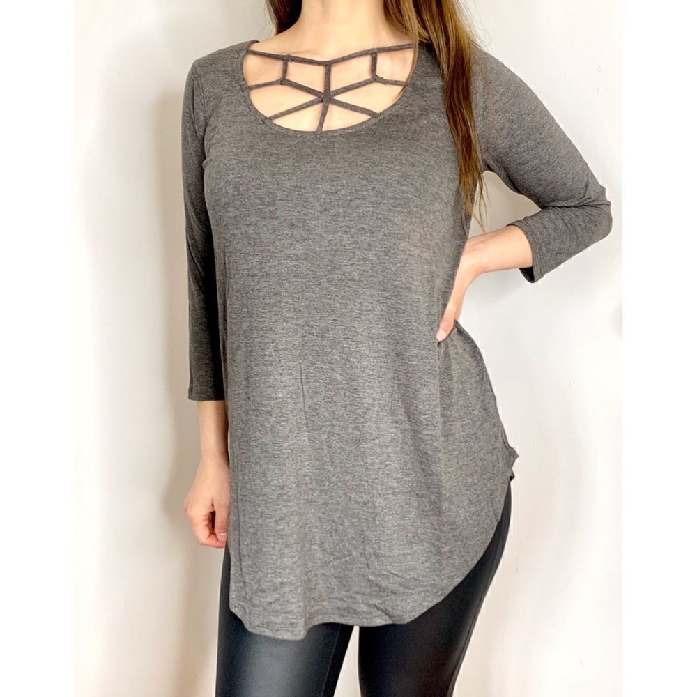 ❗️LAST❗️Criss cross charcoal Tunic - Picture 3 of 3